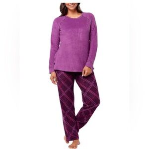 NWT Cuddl Duds Women’s fleece pajama set